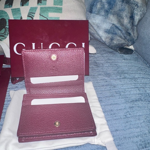 Gucci authentic Bi-color GG Marmont small wallet . Burgundy color from inside - Picture 5 of 10
